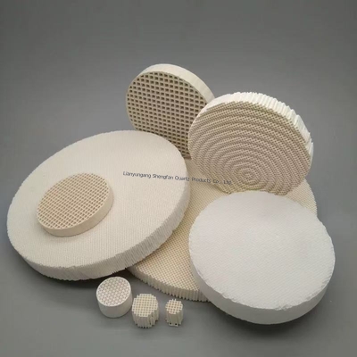 High Temperature Resistant Porous Ceramic Honeycomb Diameter 1-5mm Made Of Corundum