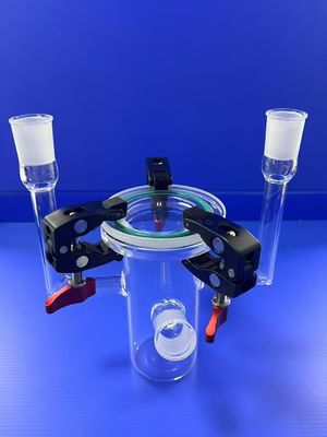 Reactor de cuarzo de alta pureza 99,99% con un grosor de 1-100 mm y una densidad de 2,2 g/cm3 para fotocatálisis